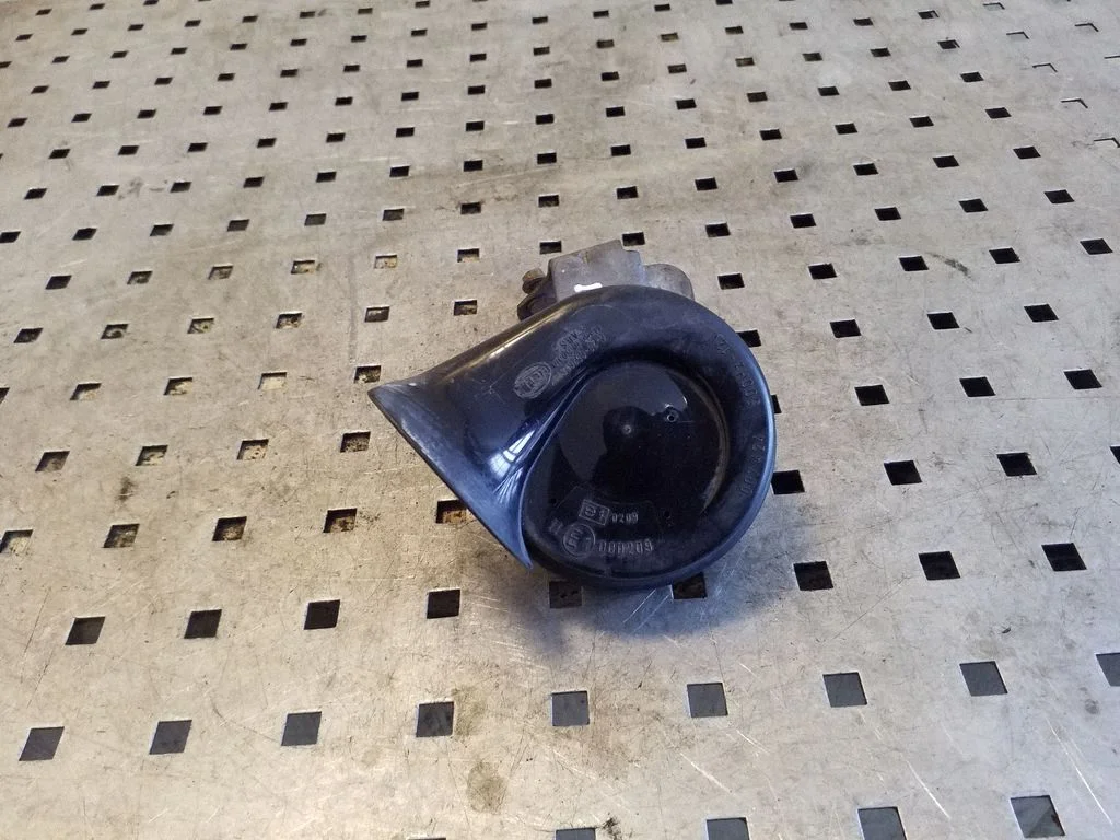 Horn signal A28657625