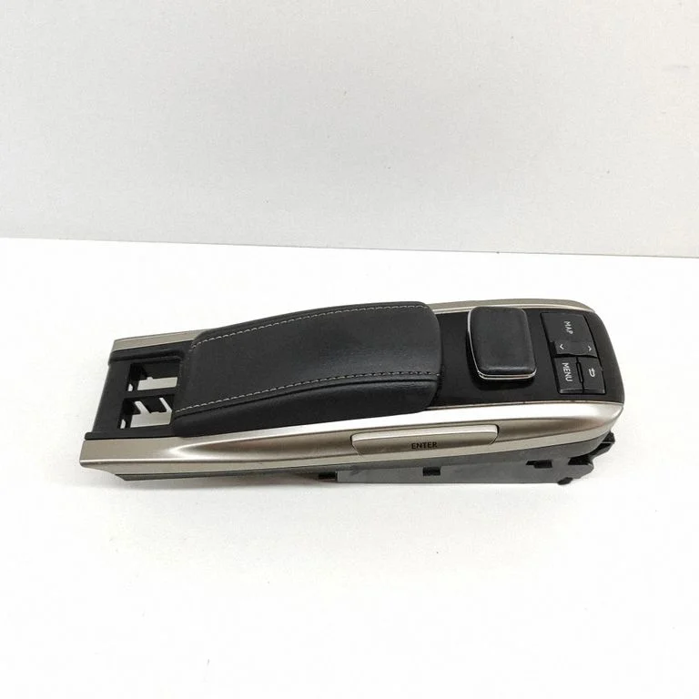 Multimeedia juhtplokk 8478030290B0 – Lexus GS 250 350 300H 450H (2013-)