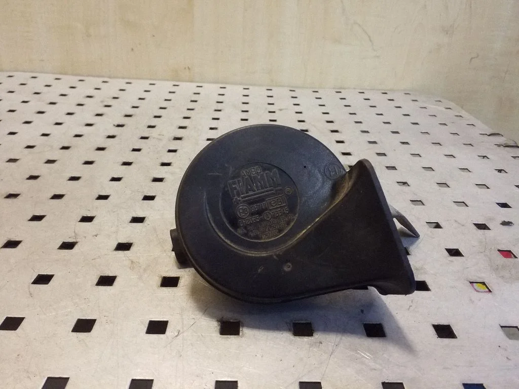 Horn signal E335717