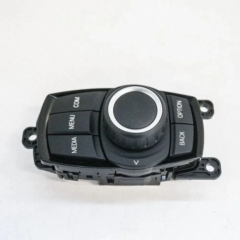 Kontroler multimediów – BMW Series 4 M4 F82 F83 (2014-2020)