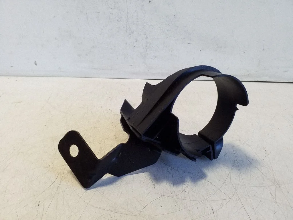 Fuel filter bracket/mount holder AW939180AA