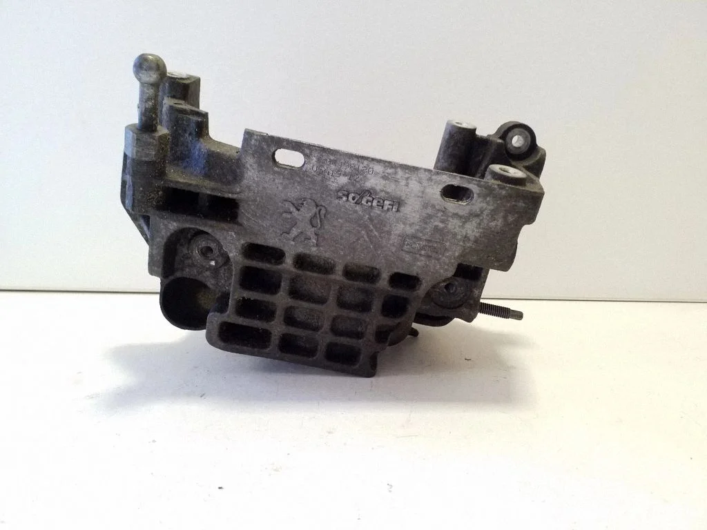 Fuel filter bracket/mount holder 9804498180