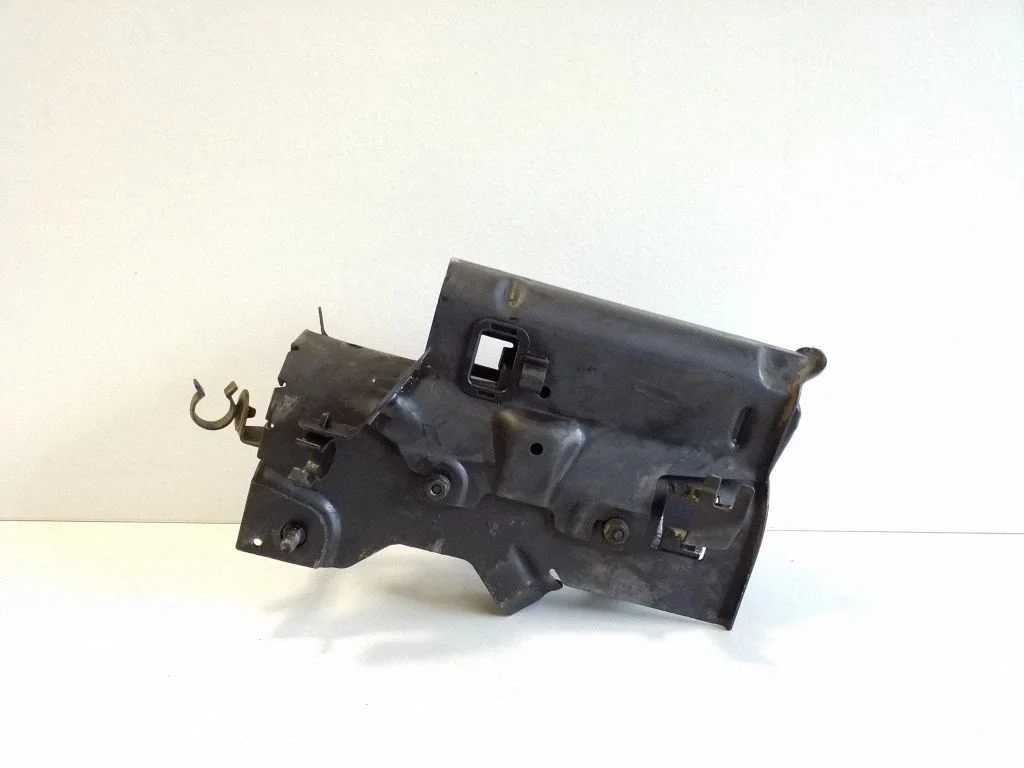Fuel filter bracket/mount holder 7E0127224C