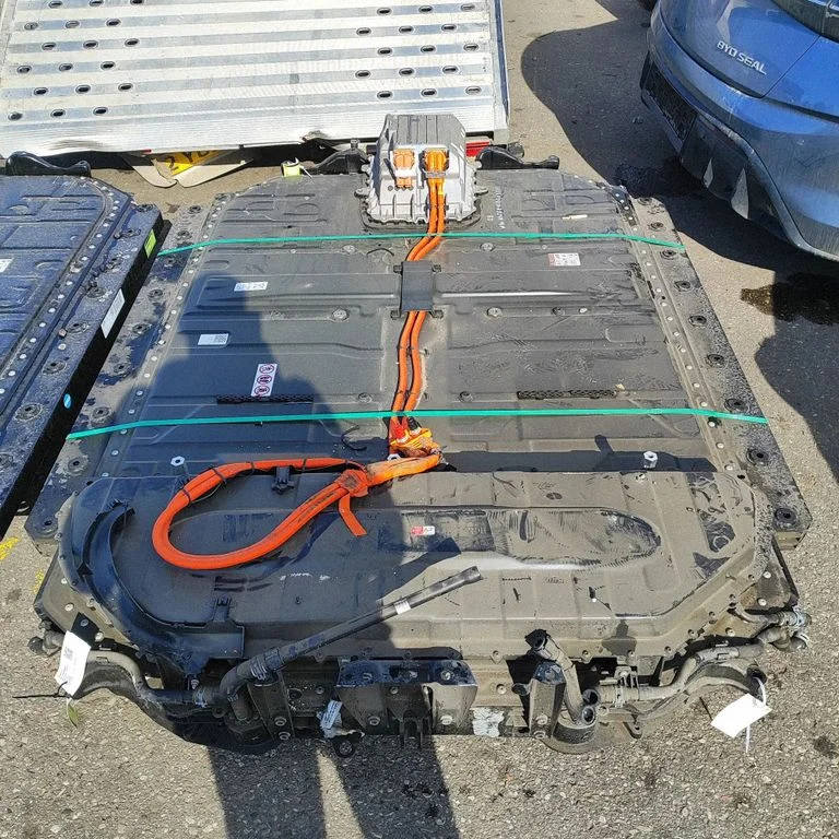 Hibrido/ elektromobilio akumuliatorius