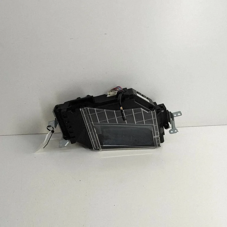 Head up display screen 2575100392