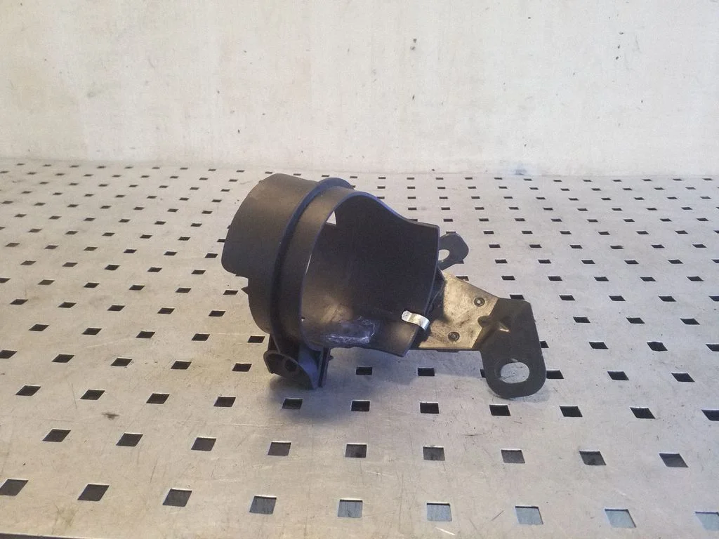 Fuel filter bracket/mount holder AW939180AA