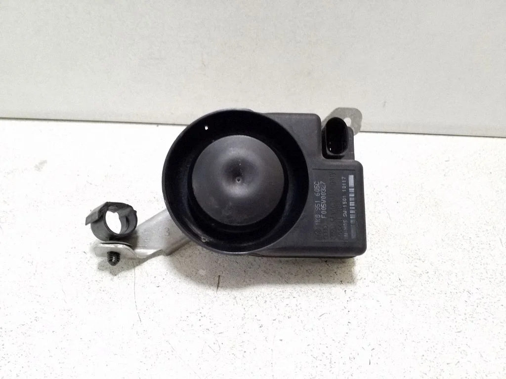 Alarm system siren – Volkswagen Touareg II (2010-2018)