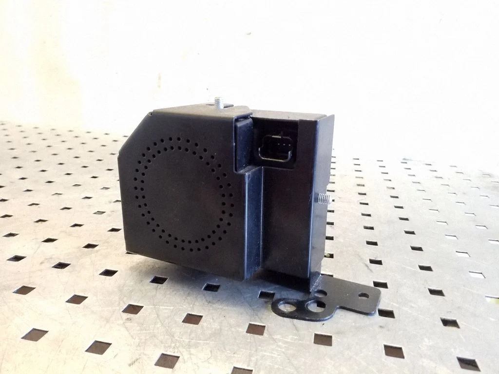 Alarm system siren – Land Rover Range Rover Sport L320 (2005-2013)