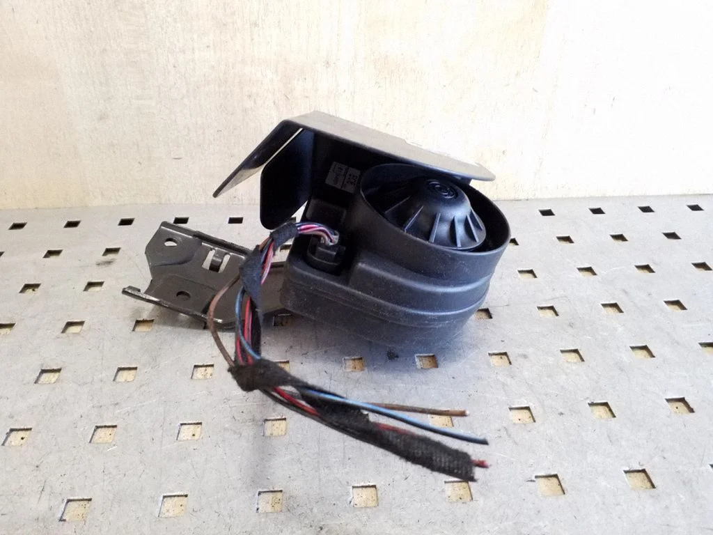 Alarm system siren – BMW X3 E83 (2003-2010)