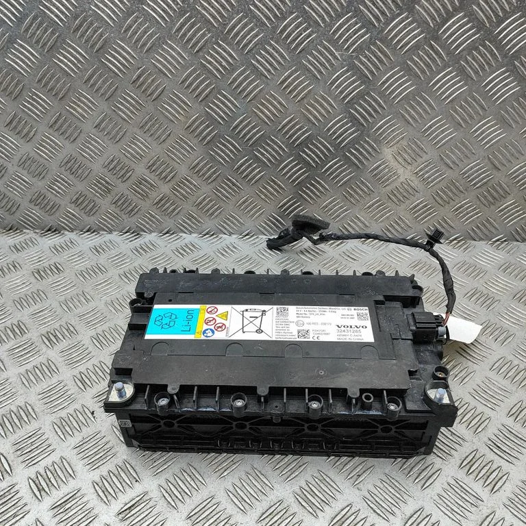 Hibrīda/elektromobiļa akumulators P32431285