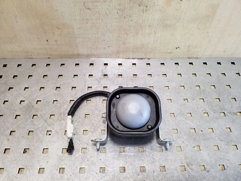 Alarm system siren 37110SWAE010M1