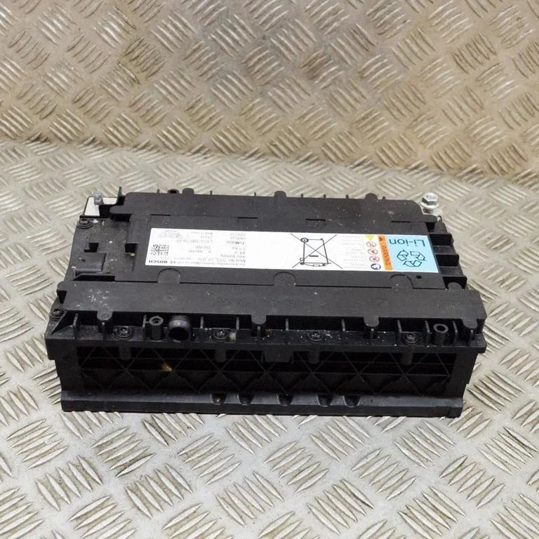 Hibrīda/elektromobiļa akumulators LX7A10B759AE