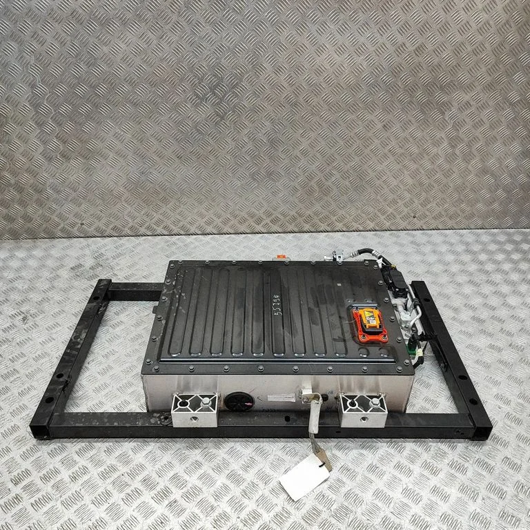 Hübriid-/elektriauto aku 295109206R