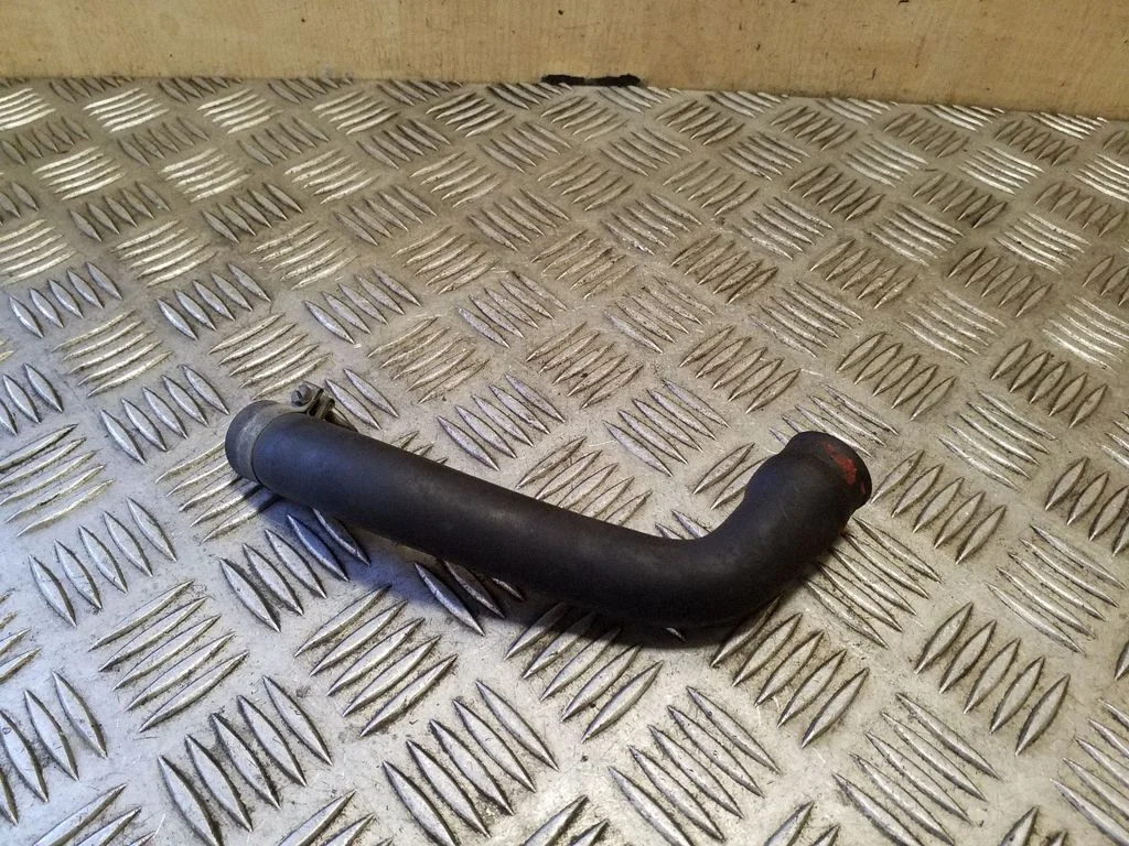 Breather/breather pipe/hose