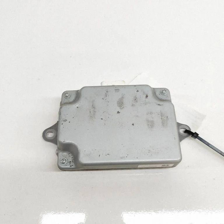 Invertors (sprieguma pārveidotājs) 8621071010