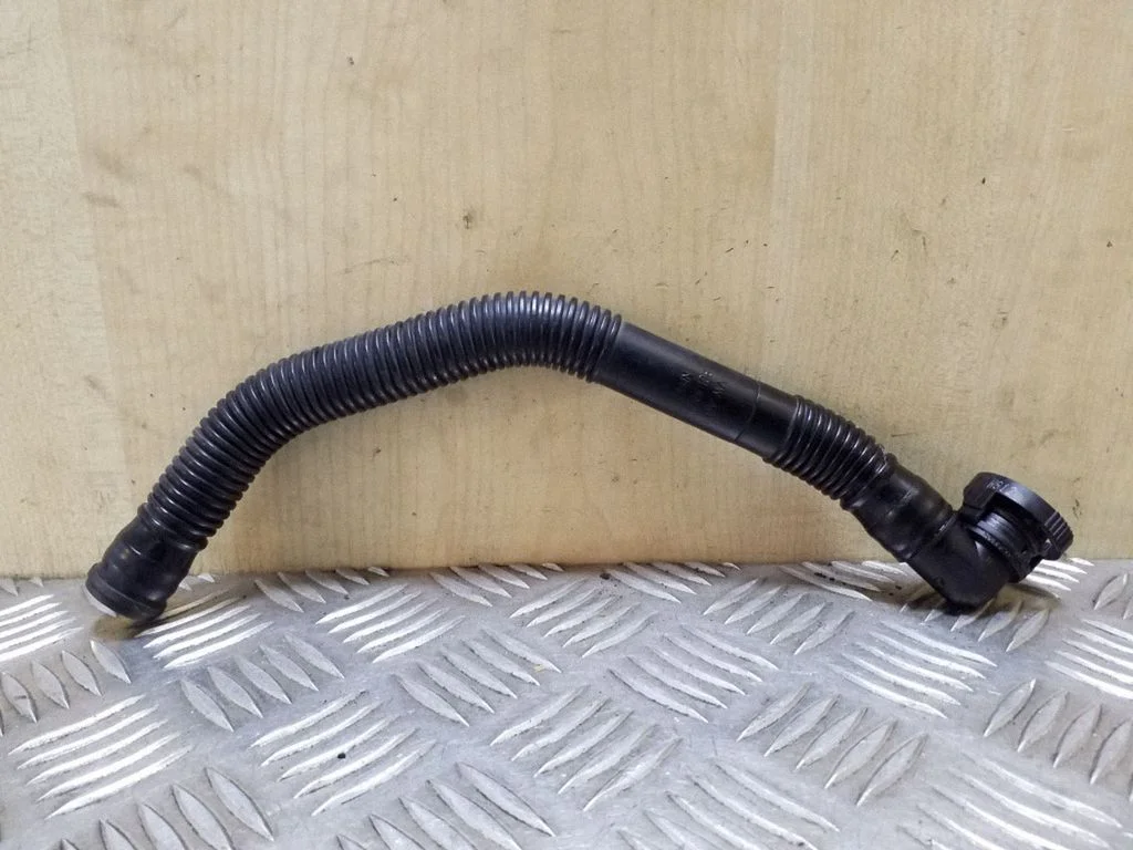 Breather/breather pipe/hose – Audi TT TTS Mk2 (2006-2014)