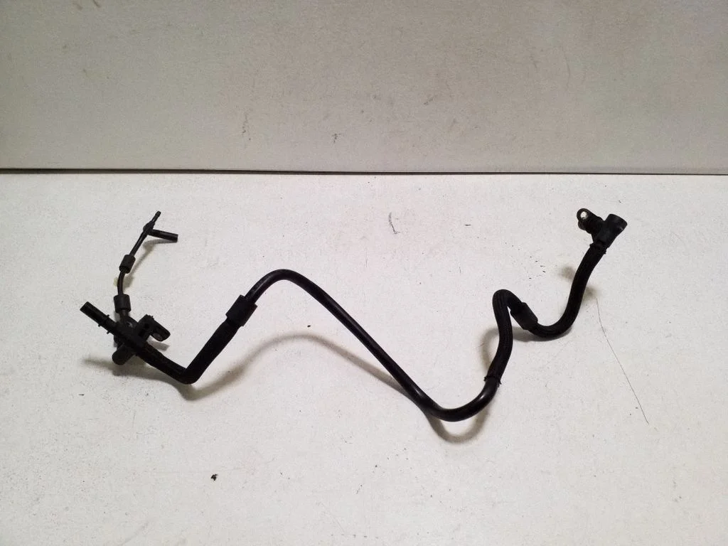 Vacuum line/pipe/hose – Volkswagen Passat B7 USA (2012-2019)