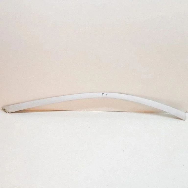 Vējstikla apdare MB64524173
