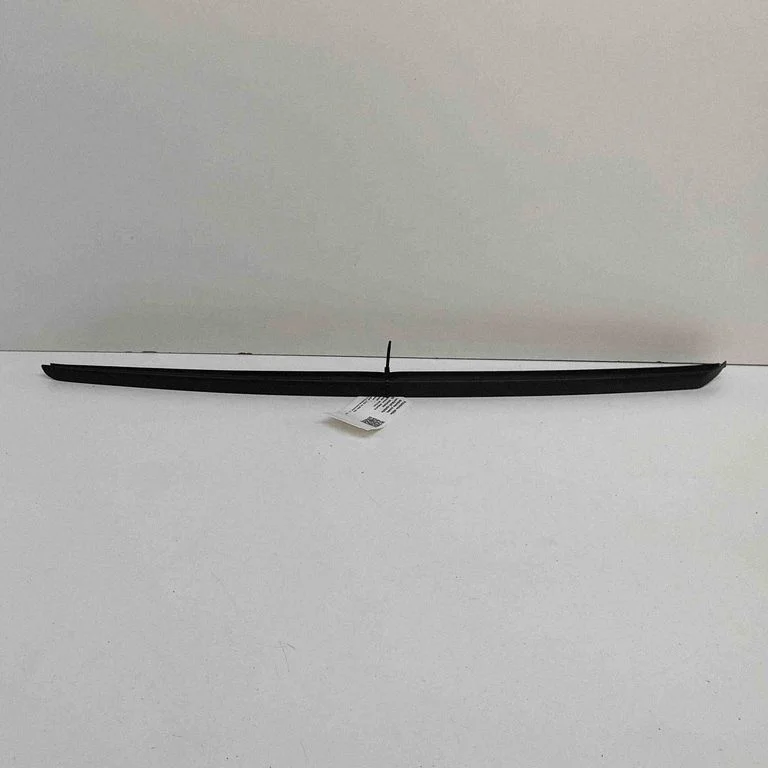 Windshield trim 8W0854328C