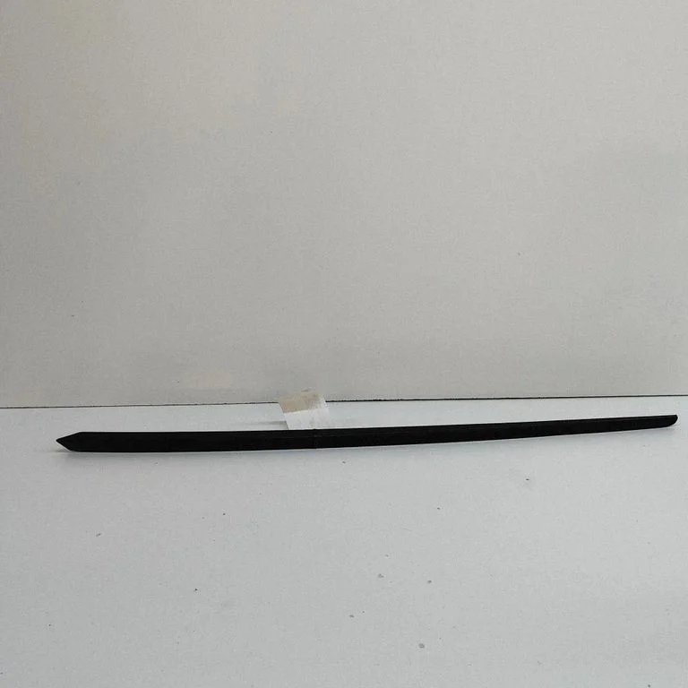 Windshield trim – Porsche Macan (95B) (2014-2018)