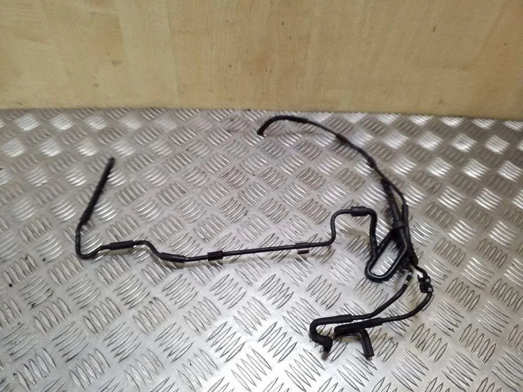 Vacuum line/pipe/hose 03L131605AG