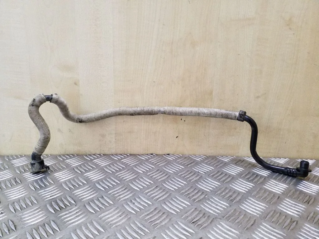 Vacuum line/pipe/hose – Volkswagen Tiguan (2007-2016)