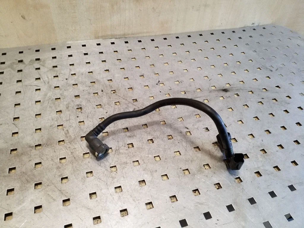 Vacuum line/pipe/hose