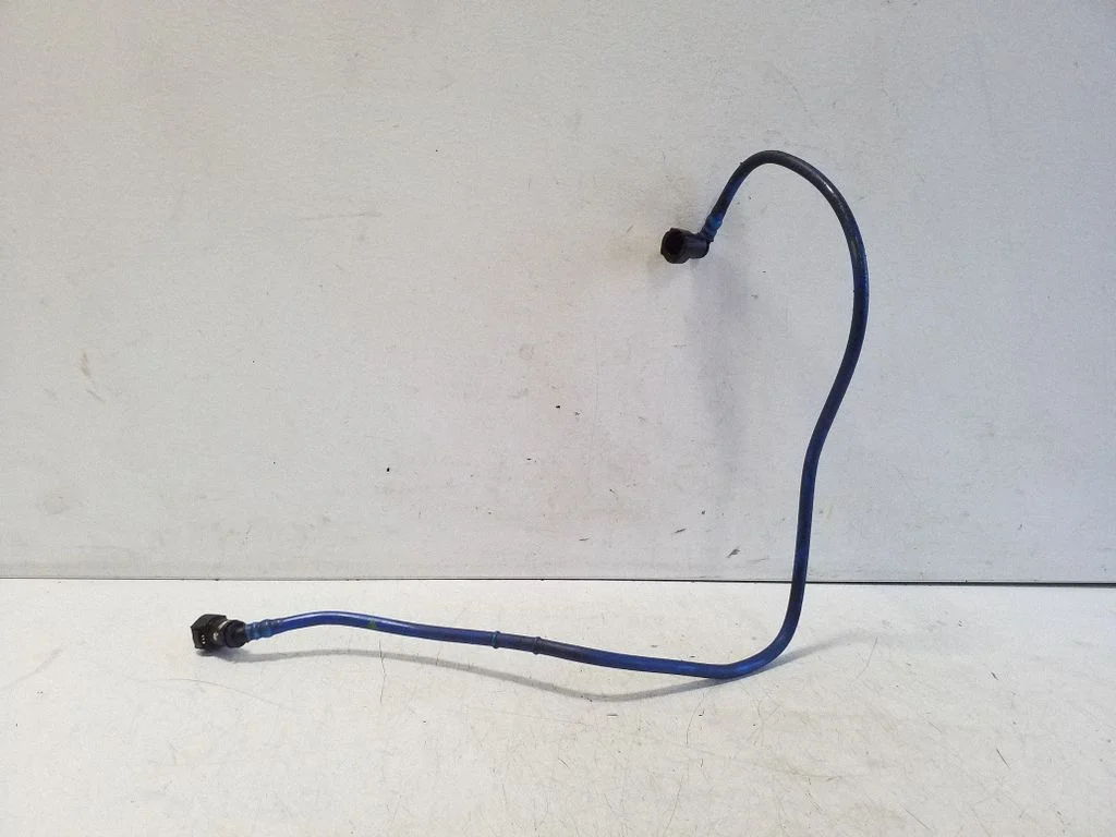 Fuel line/pipe/hose 3Q0201294