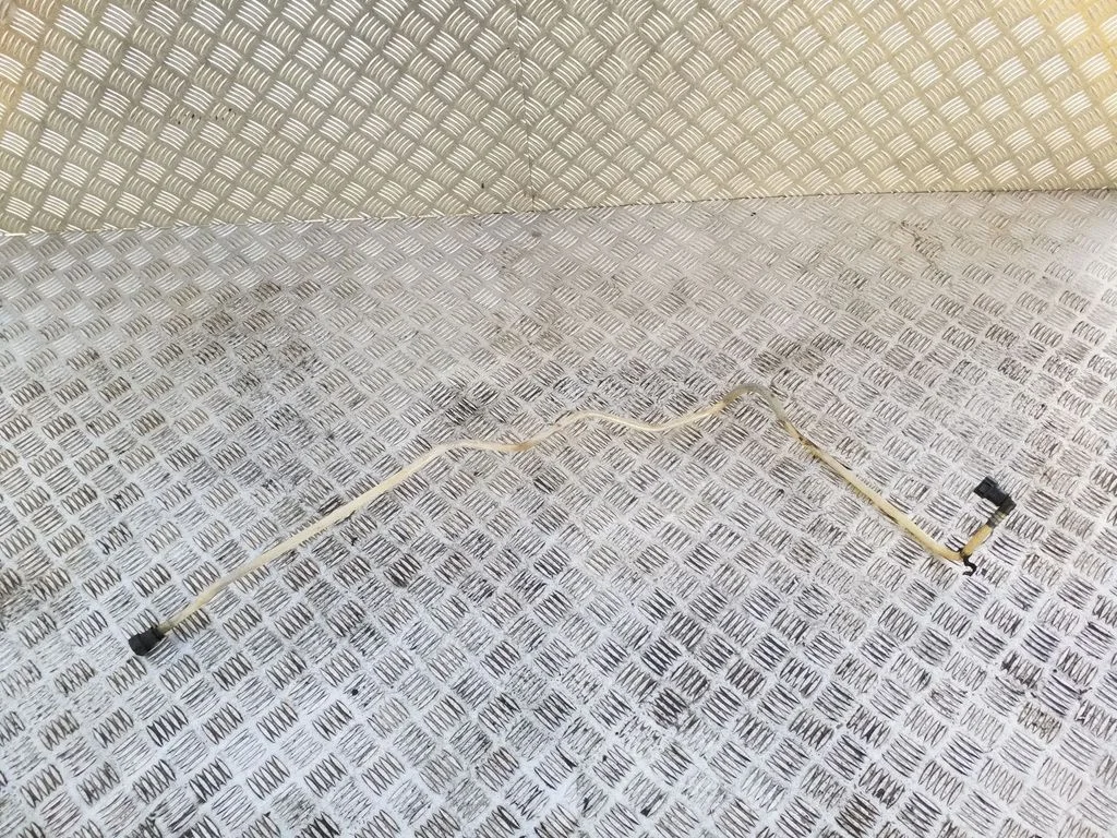 Przewody / węże paliwowe