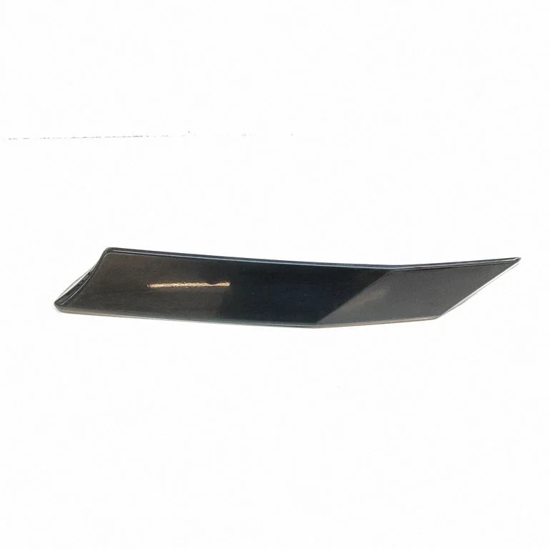 Moldings uz aizmugurējā spārna 6279142030