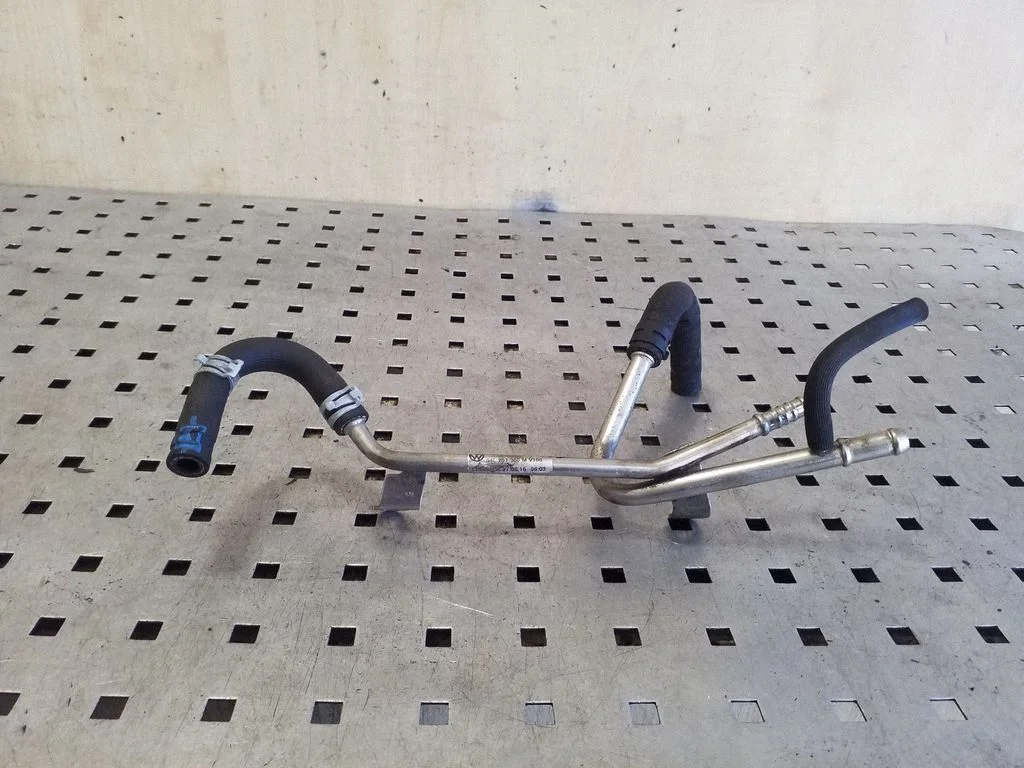 Fuel line/pipe/hose 04L201360M