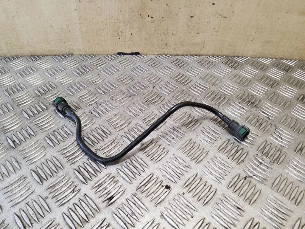 Fuel line/pipe/hose