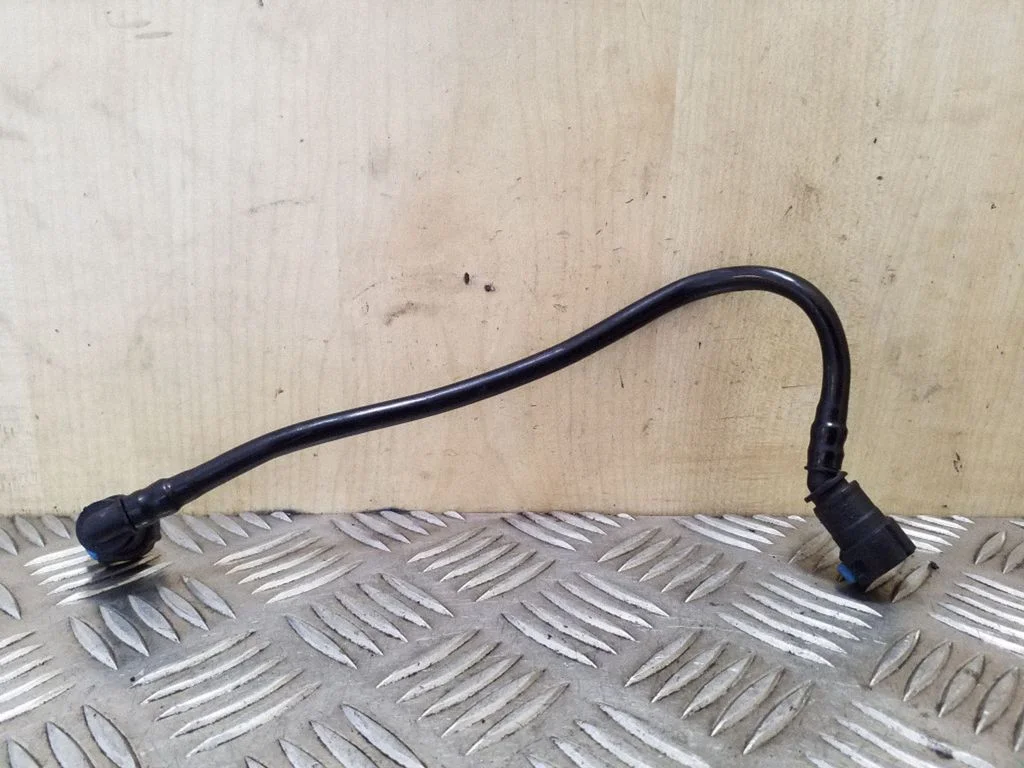 Fuel line/pipe/hose 31256807