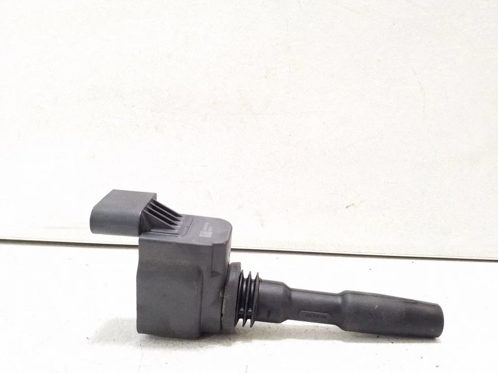 High voltage ignition coil 05E905110