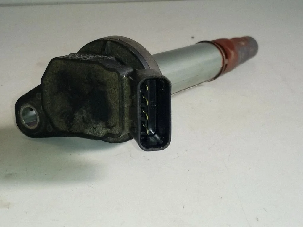 High voltage ignition coil 10R035444