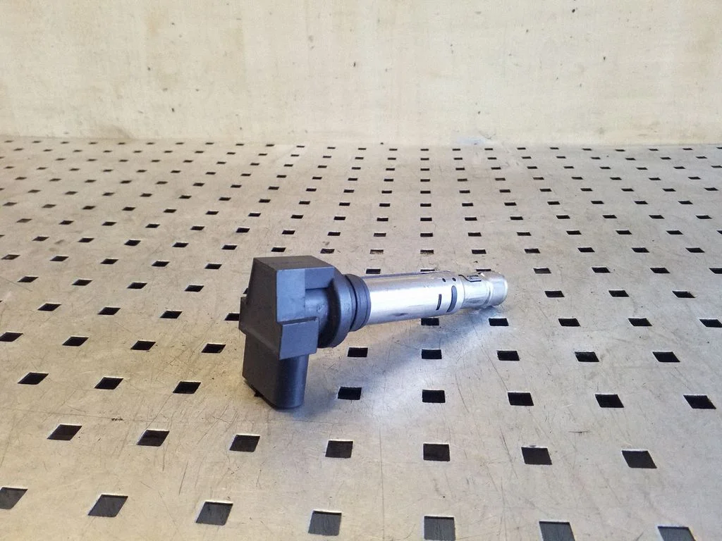 High voltage ignition coil 036905715F