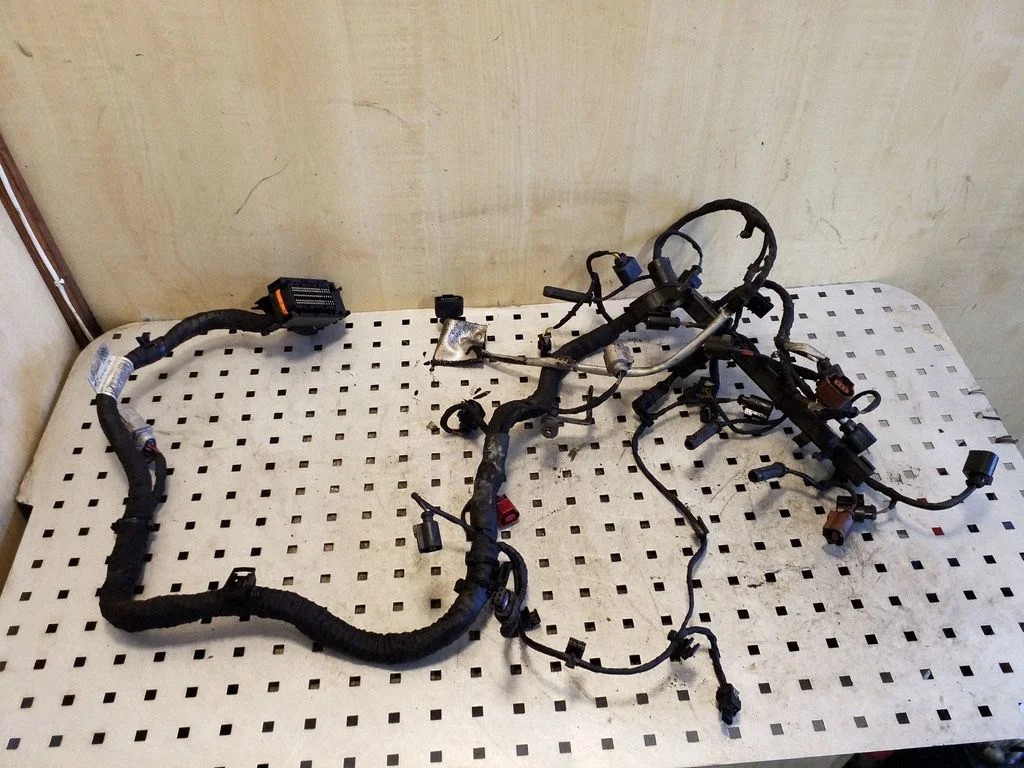 Engine installation wiring loom 04L972627DE