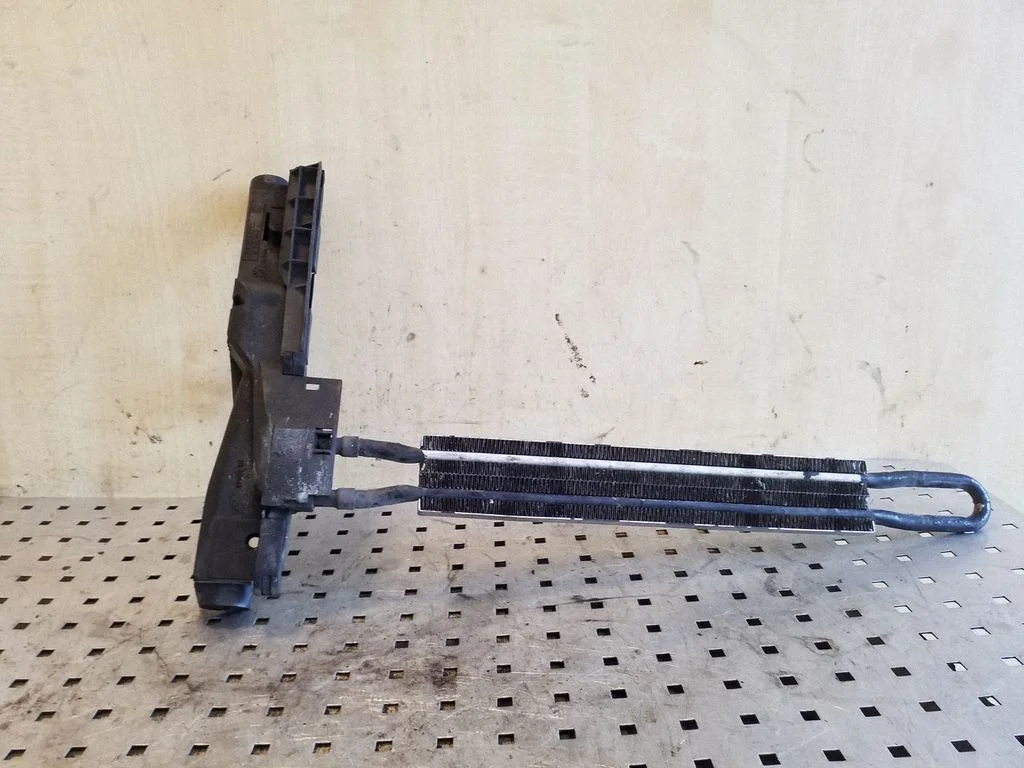Roolivõimendi radiaator – BMW X3 E83 (2003-2010)