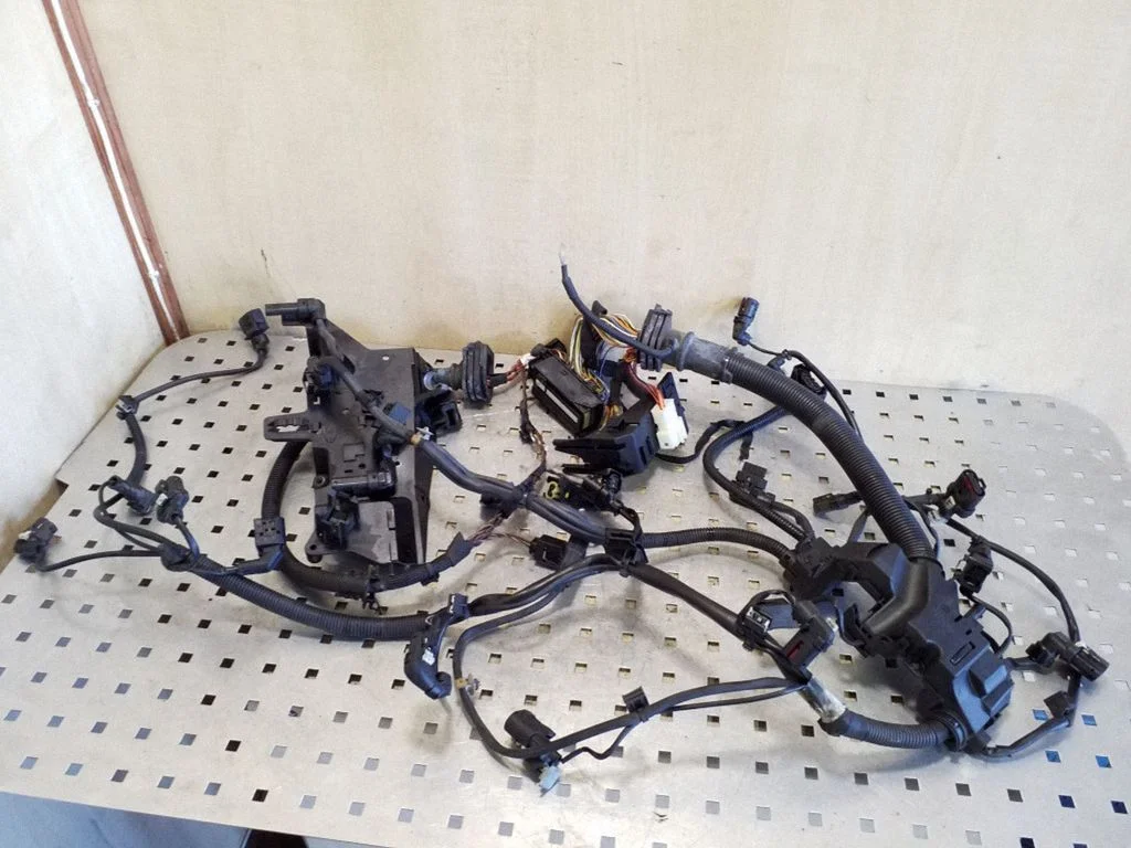 Motora vadu instalācija 851381303