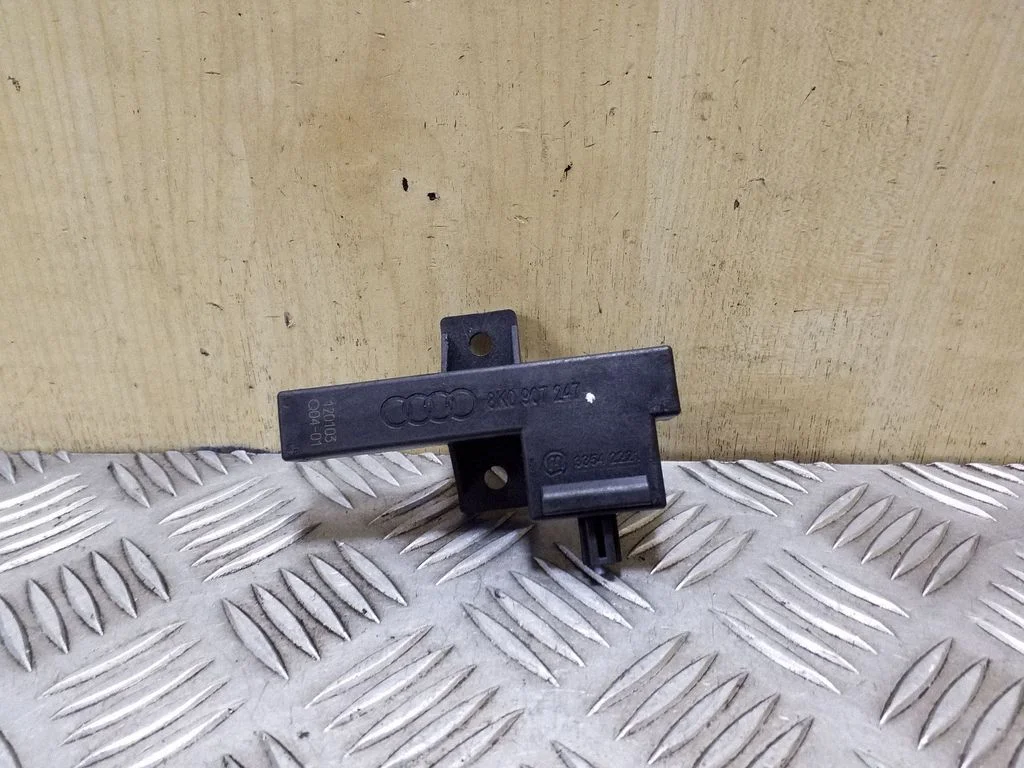 Salona komforta antena 8K0907247