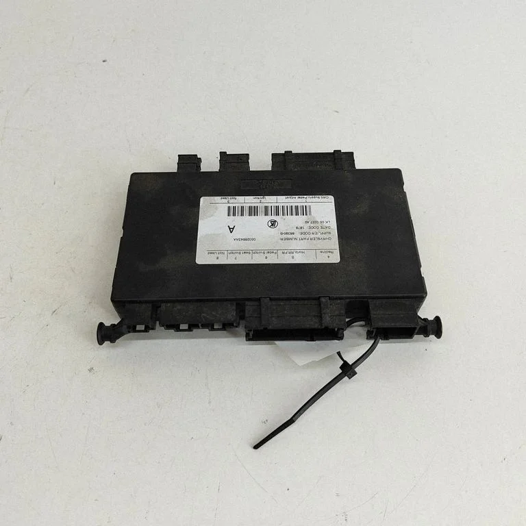 Sēdekļa vadības bloks 5026643AA