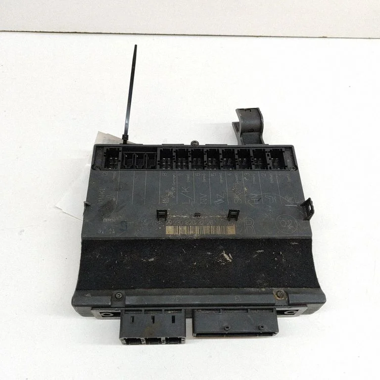 Seat control module – Mercedes-Benz SL-Class R230 (2001-2012)