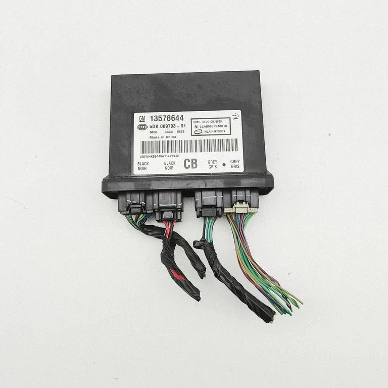 Bezatslēgas sistēmas KESSY (keyless) vadības bloks/modulis 5DK00970301