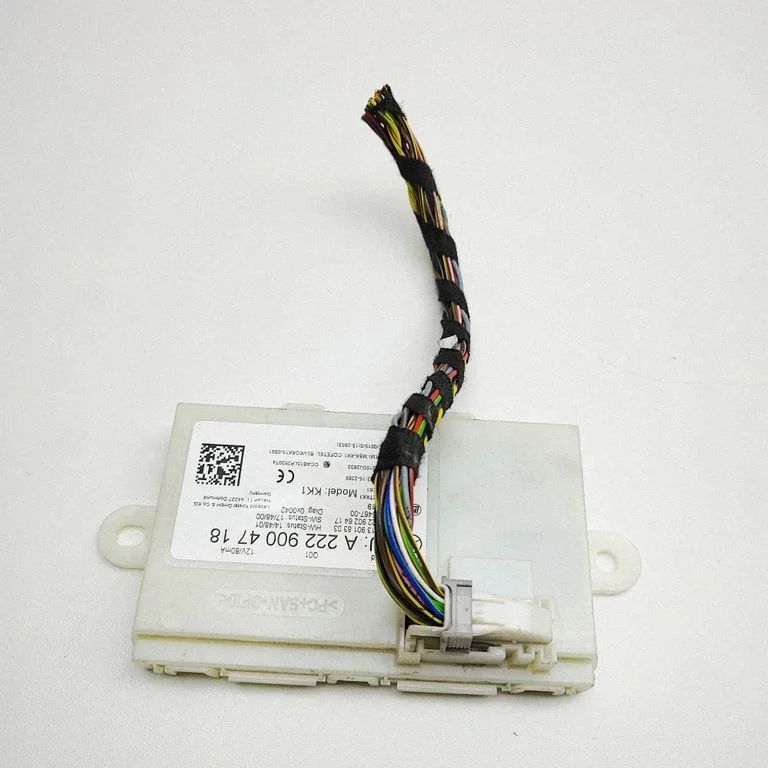 Bezatslēgas sistēmas KESSY (keyless) vadības bloks/modulis A2139018303