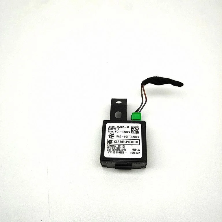 Bezatslēgas sistēmas KESSY (keyless) vadības bloks/modulis AH4N15607AE