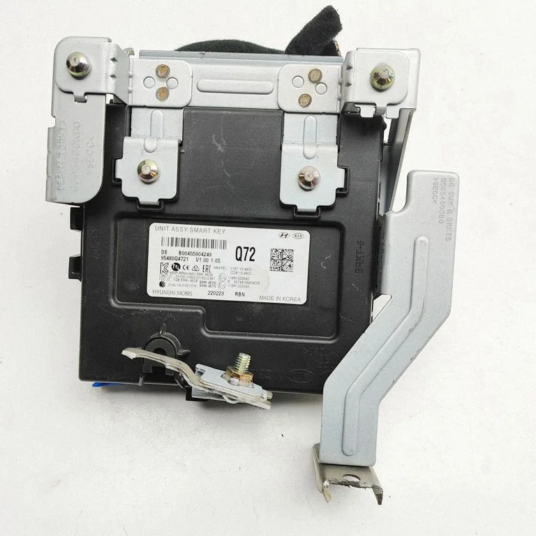 Bezatslēgas sistēmas KESSY (keyless) vadības bloks/modulis 95480Q4721