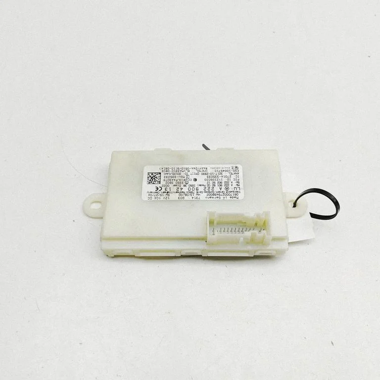 Bezatslēgas sistēmas KESSY (keyless) vadības bloks/modulis – Mercedes-Benz C klase W205 (2014-2021)
