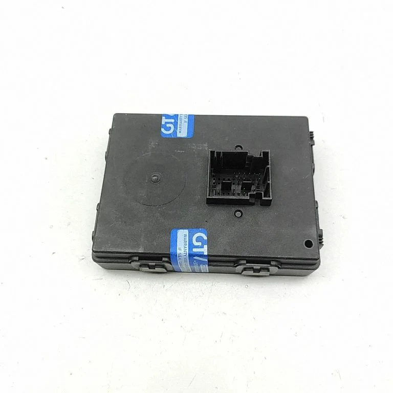 Bezatslēgas sistēmas KESSY (keyless) vadības bloks/modulis 5ZA011460