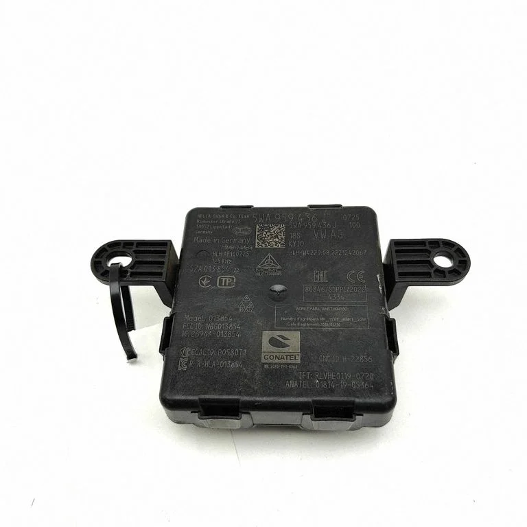 Bezatslēgas sistēmas KESSY (keyless) vadības bloks/modulis 5ZA01385422