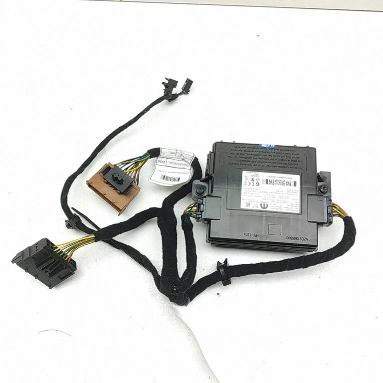 Bezatslēgas sistēmas KESSY (keyless) vadības bloks/modulis A2C39934108
